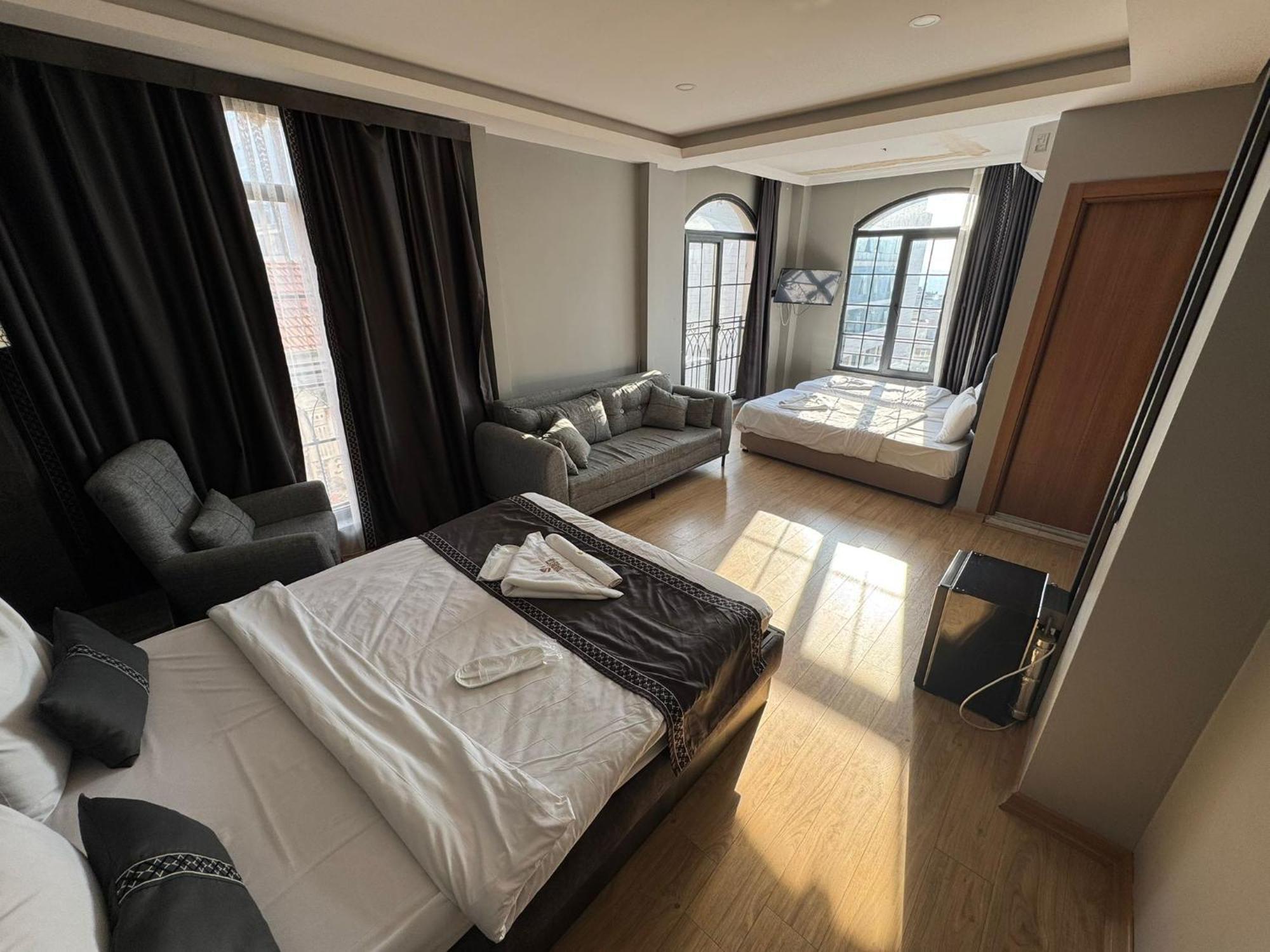 Aparthotel Nuperasuit