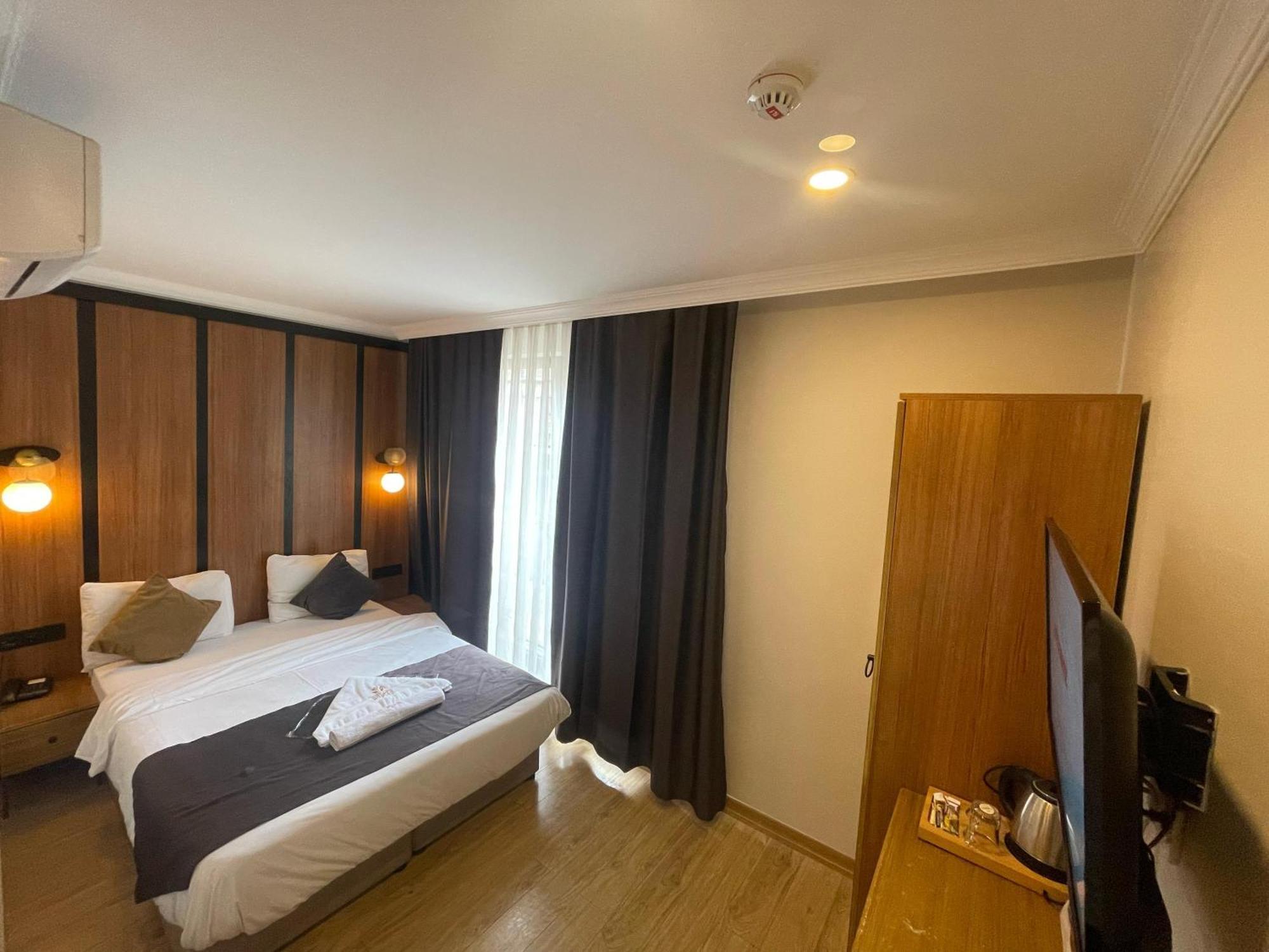 Nuperasuit Istanbul